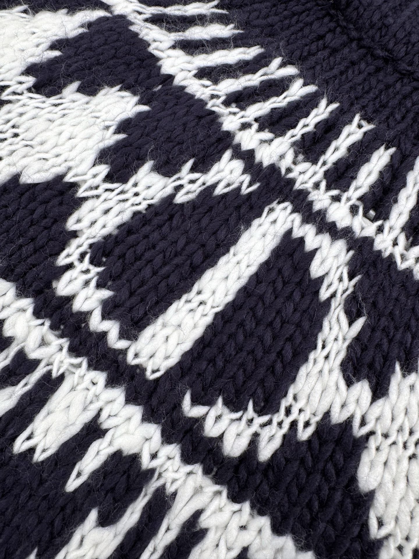 ZZLL / 디올 니트 스웨터