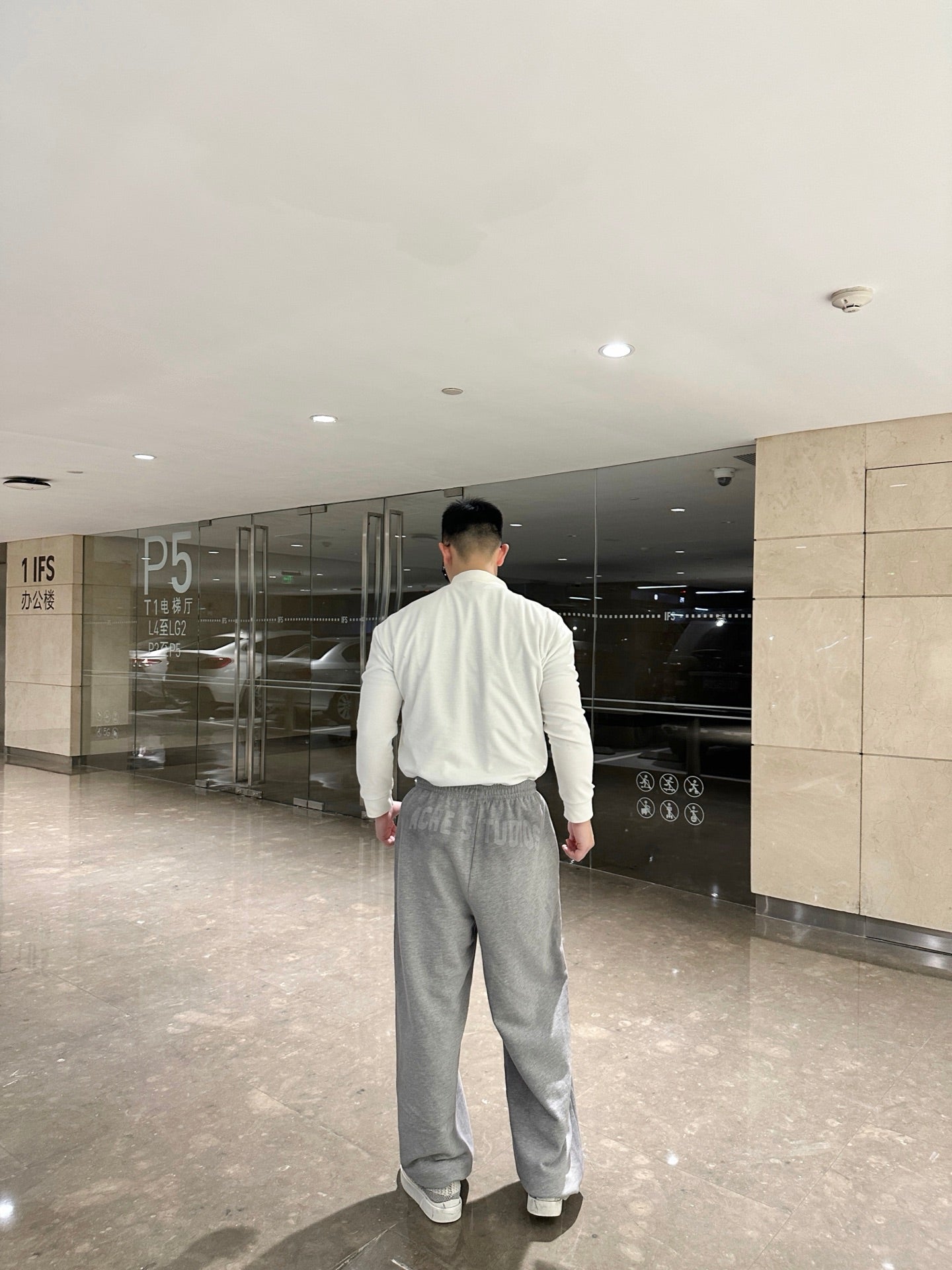 ZZLL / 아크네스튜디오 바지