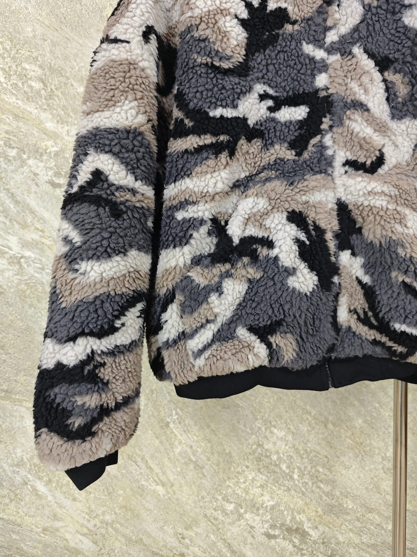 GTR / 발렌시아가 남성 코트