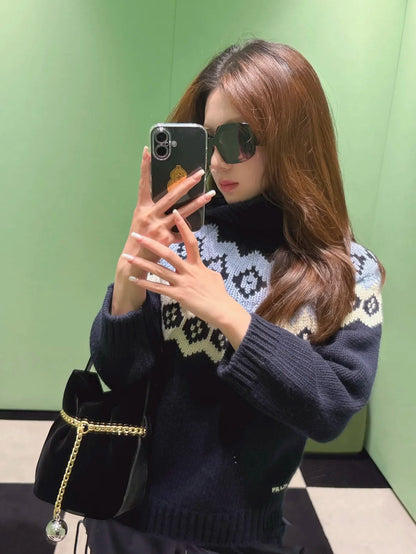 티모 공장 / 프라다 니트 스웨터