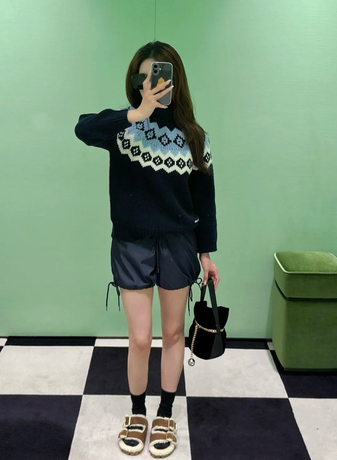 티모 공장 / 프라다 니트 스웨터