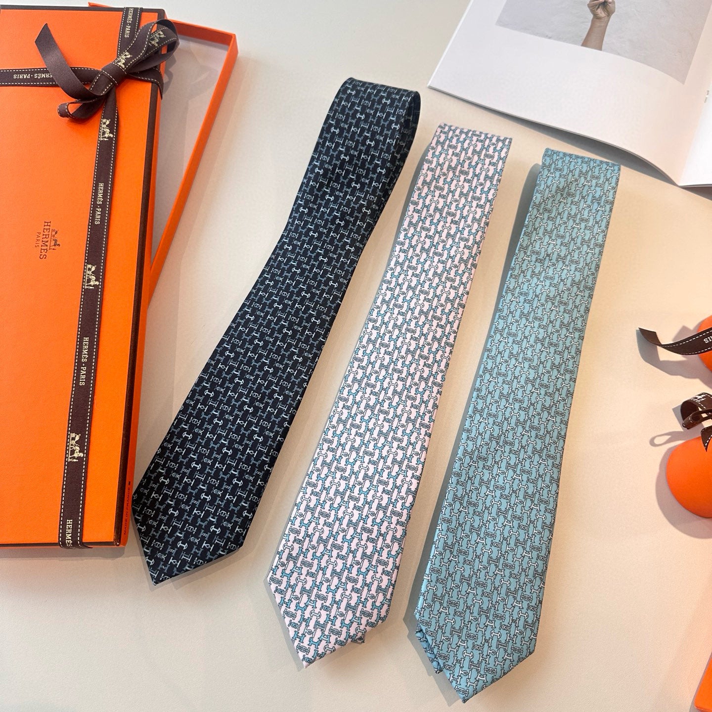 US / 에르메스 넥타이