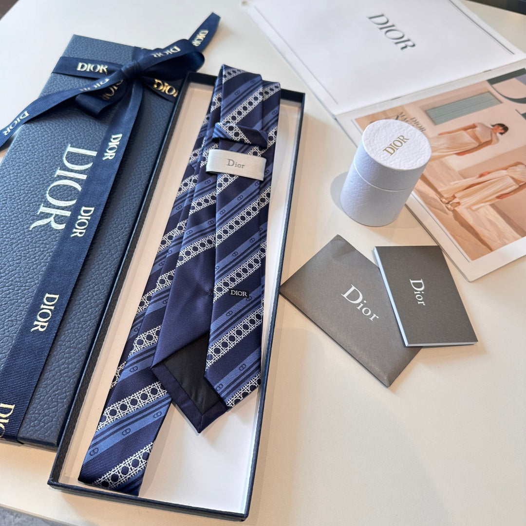 US / 디올 넥타이