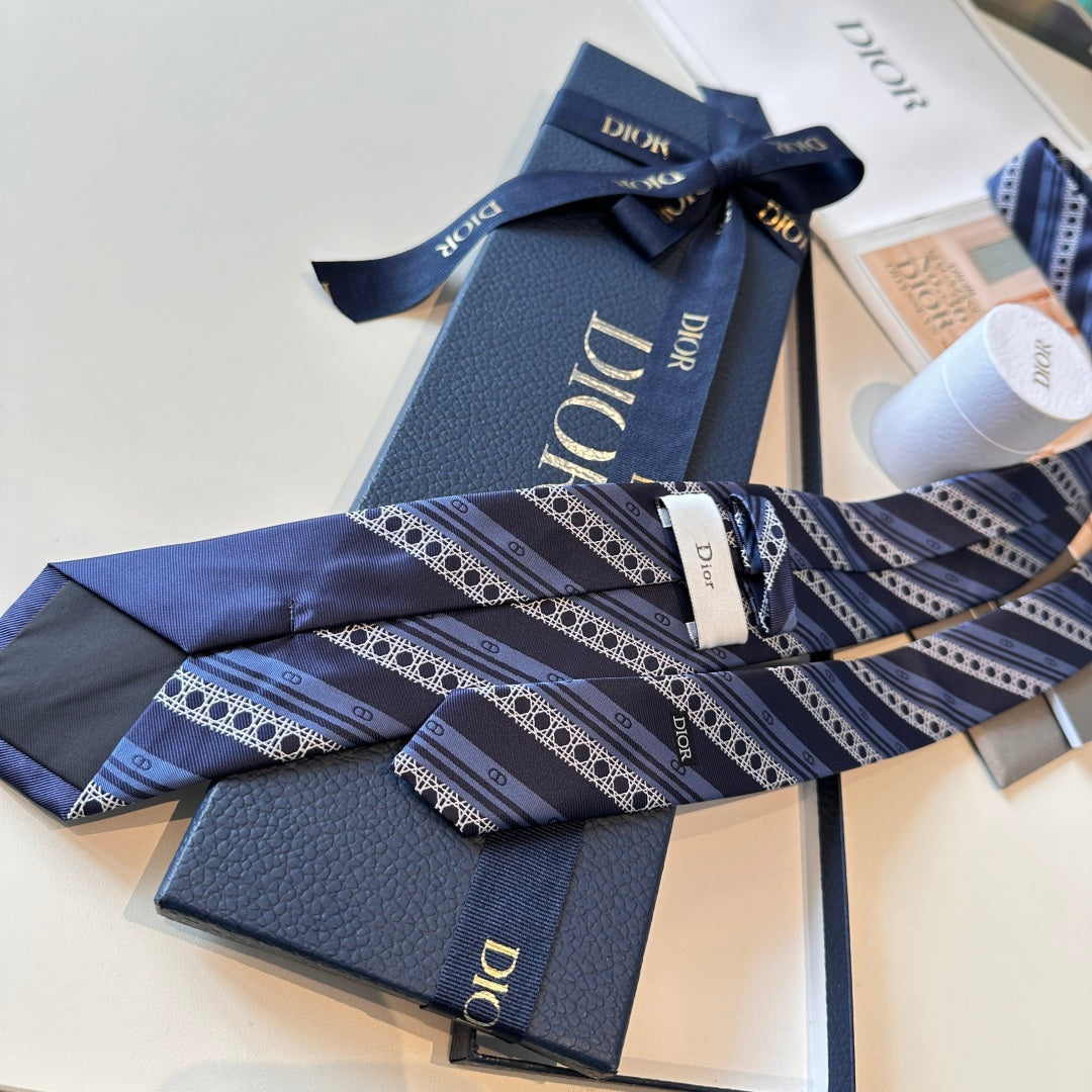 US / 디올 넥타이