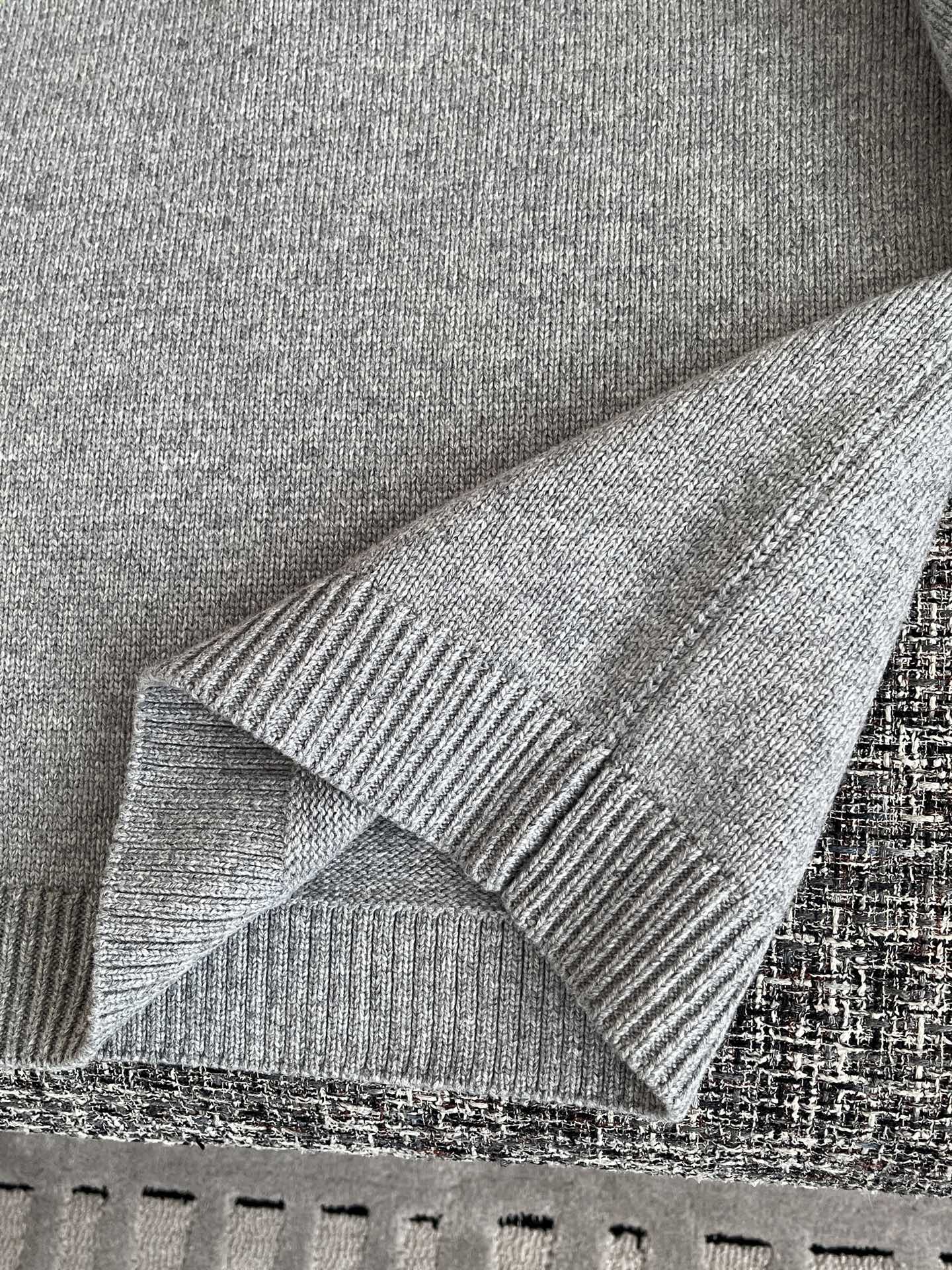 티모 공장 / 구찌 니트 스웨터