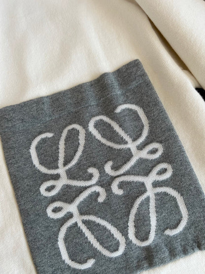 티모 공장 / 로에베 니트 스웨터