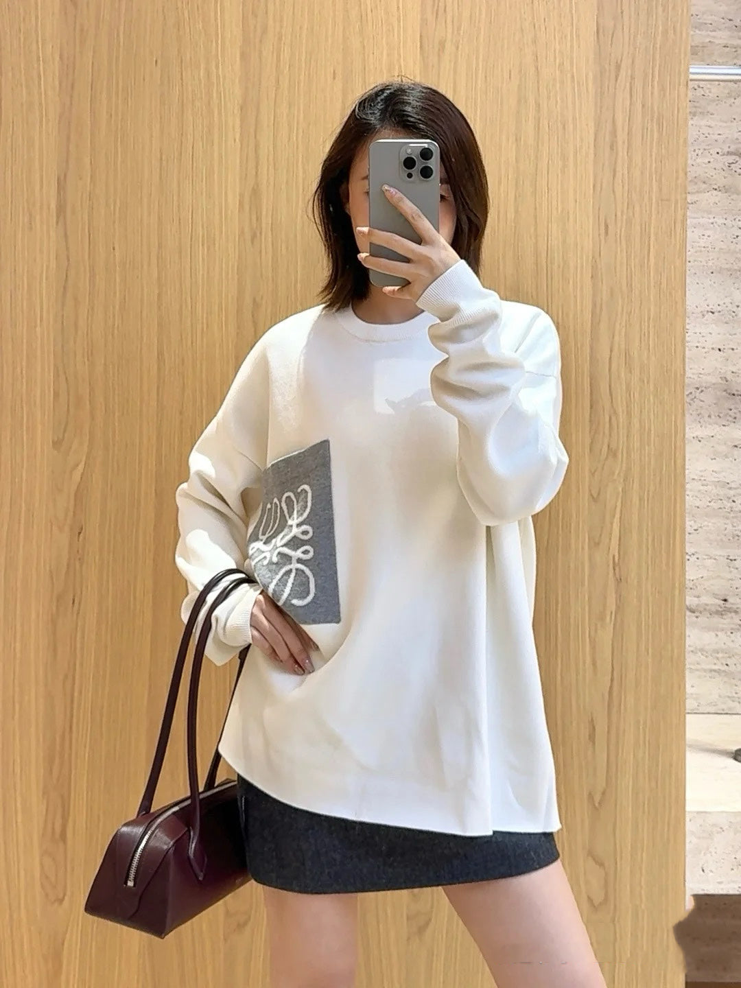 티모 공장 / 로에베 니트 스웨터