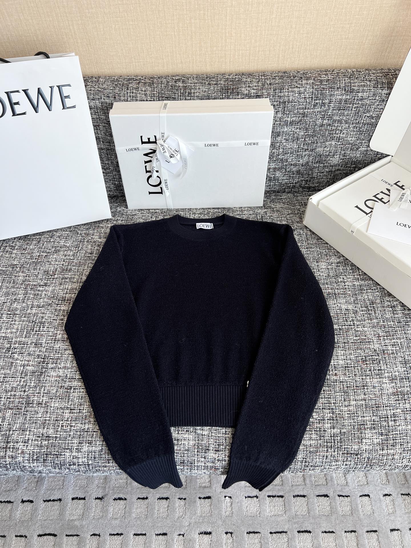 티모 공장 / 로에베 니트 스웨터