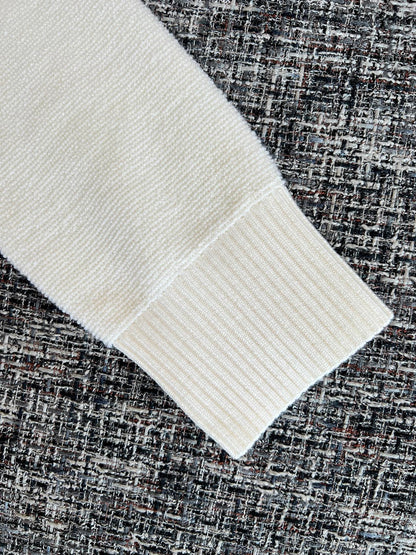 티모 공장 / 로에베 니트 스웨터