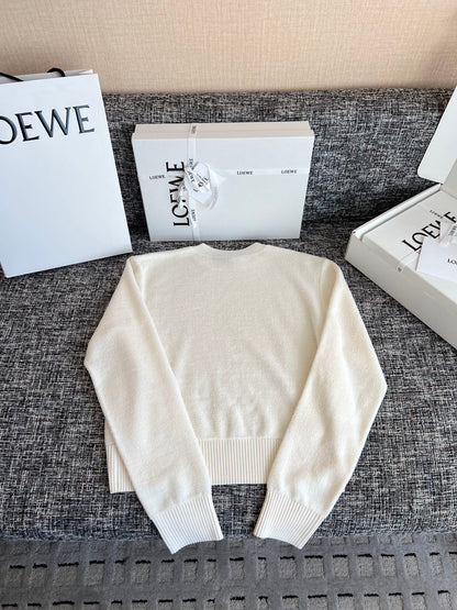 티모 공장 / 로에베 니트 스웨터
