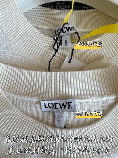 티모 공장 / 로에베 니트 스웨터