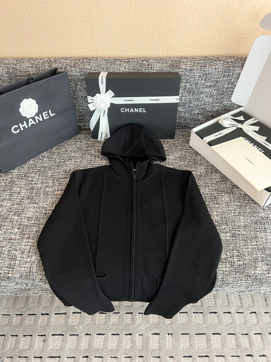 티모 공장 / 샤넬  코트