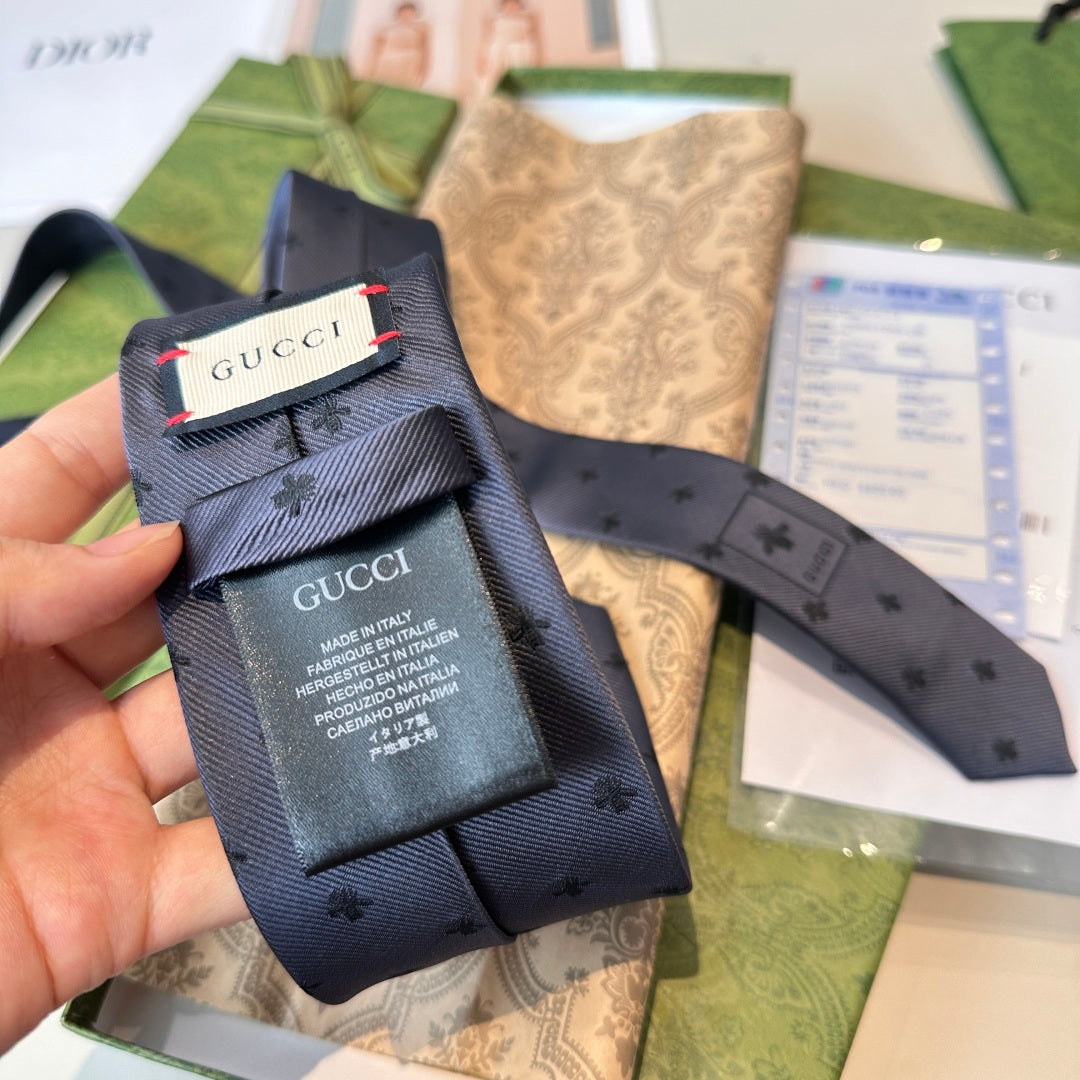 US / 구찌  넥타이