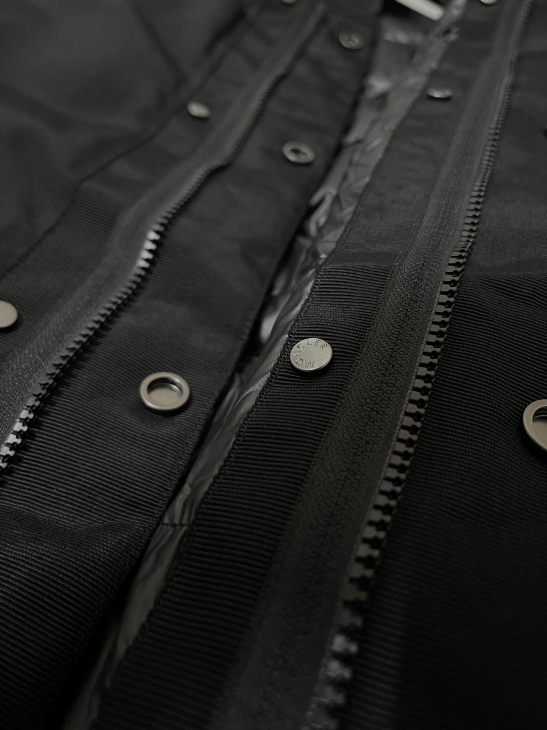 BVG / MC 양면 패딩