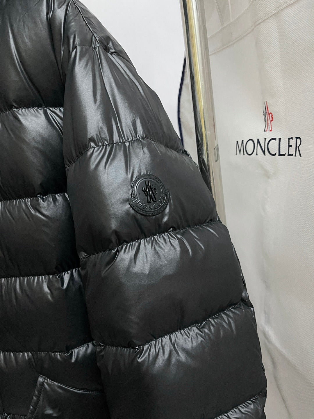 BVG / MC 양면 패딩