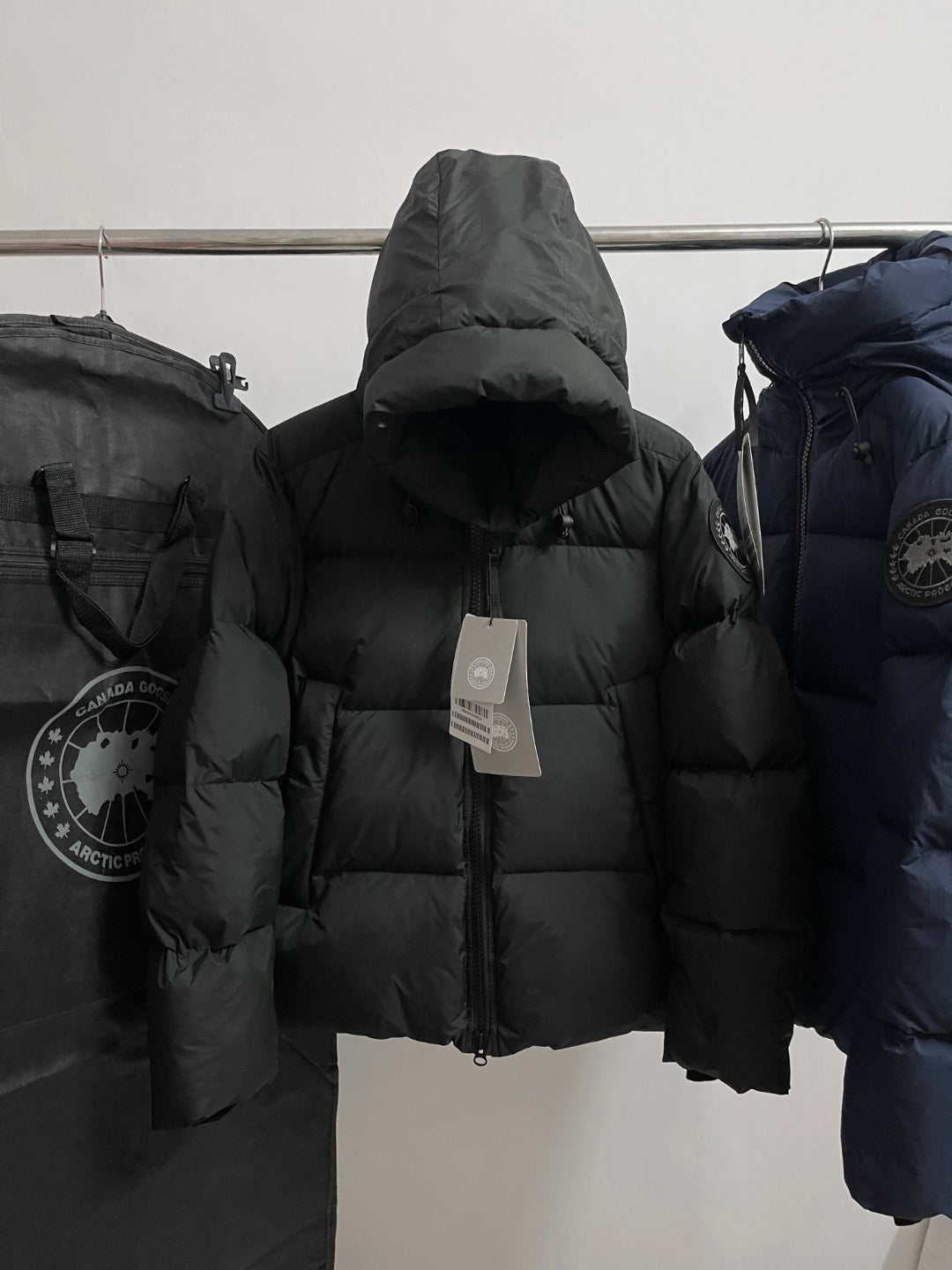 BVG / 캐나다구스 패딩