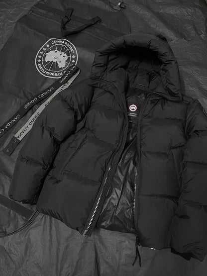 BVG / 캐나다구스 패딩