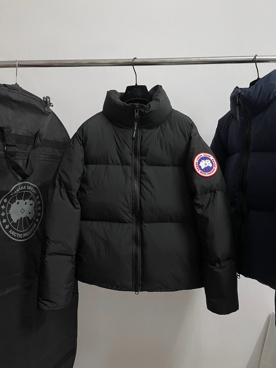 BVG / 캐나다구스 패딩