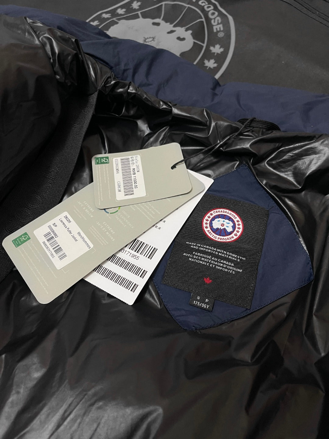 BVG / 캐나다구스 패딩