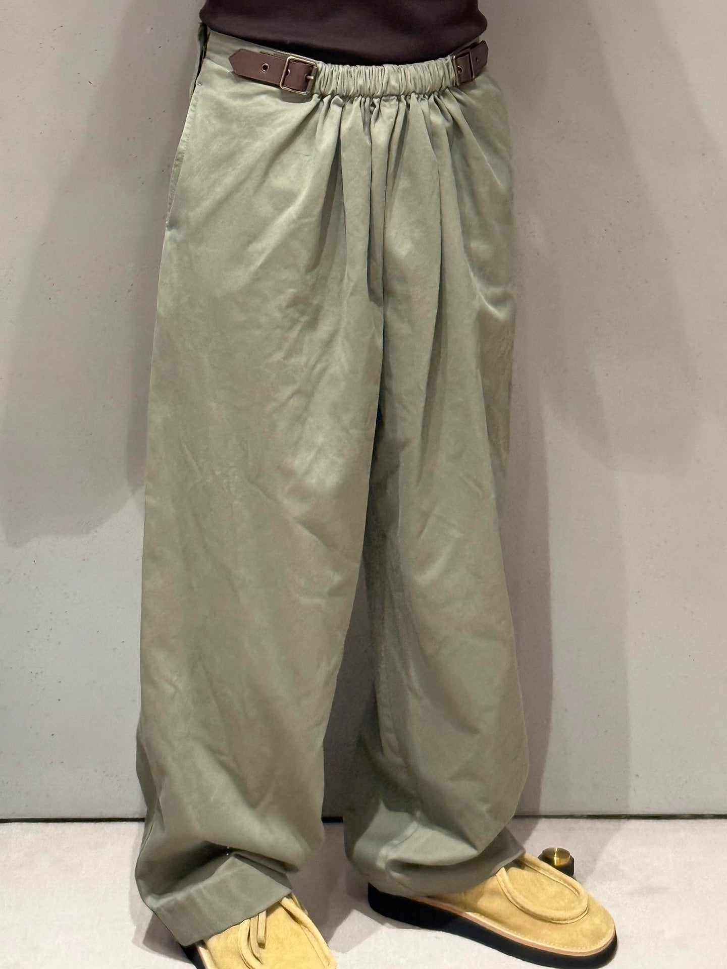 BVG / 로에베 바지