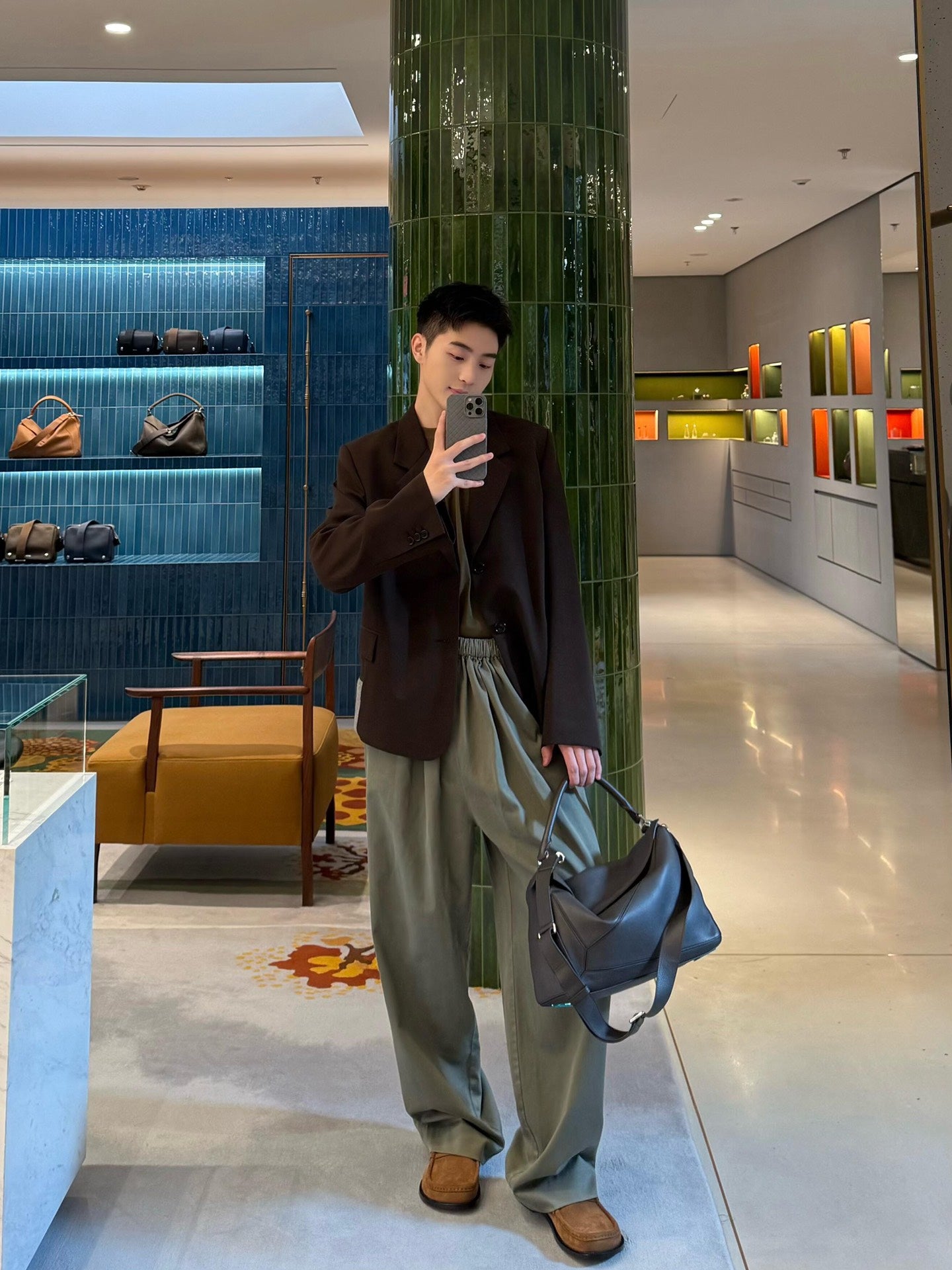 BVG / 로에베 바지