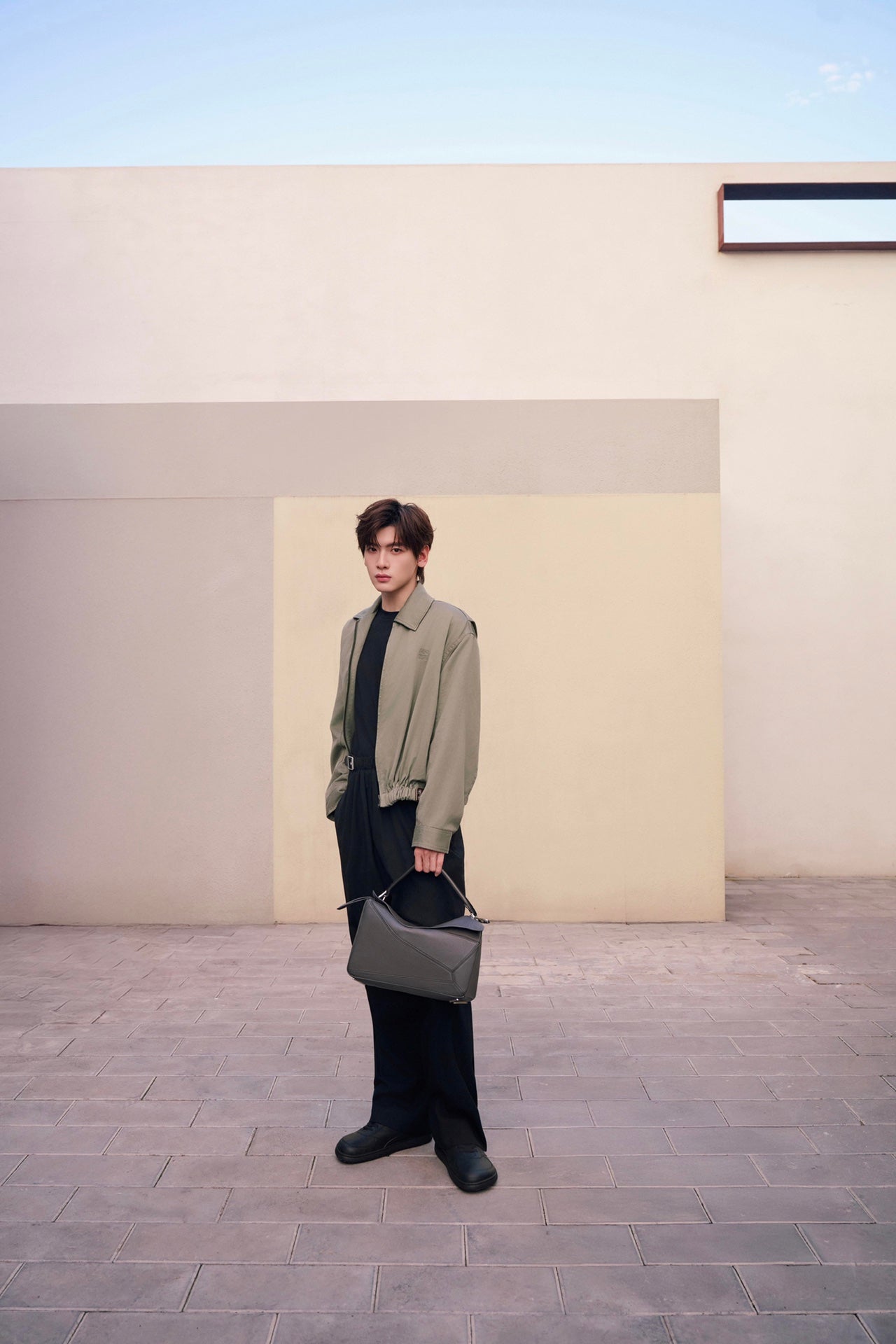 BVG / 로에베 코트