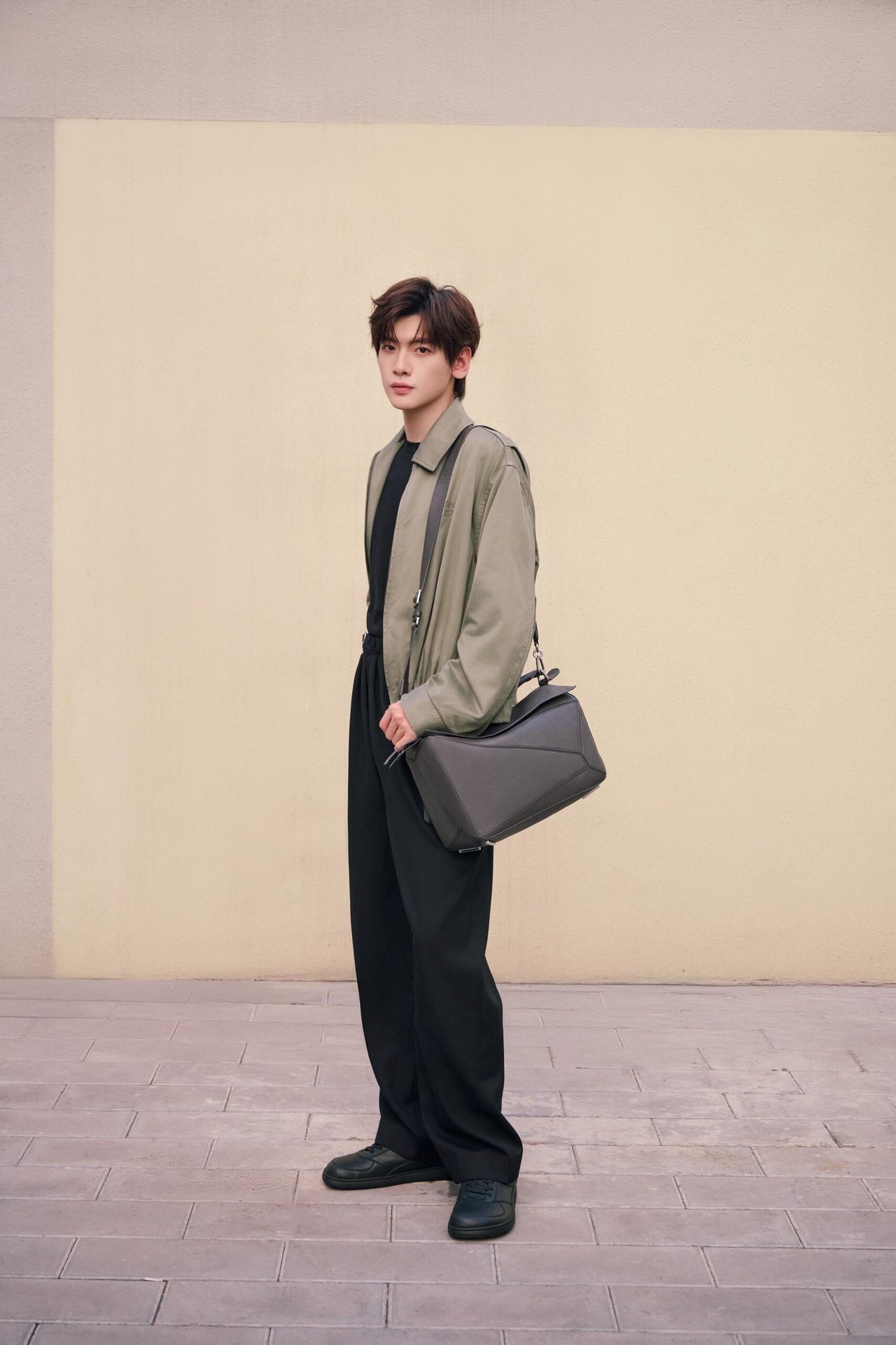 BVG / 로에베 코트