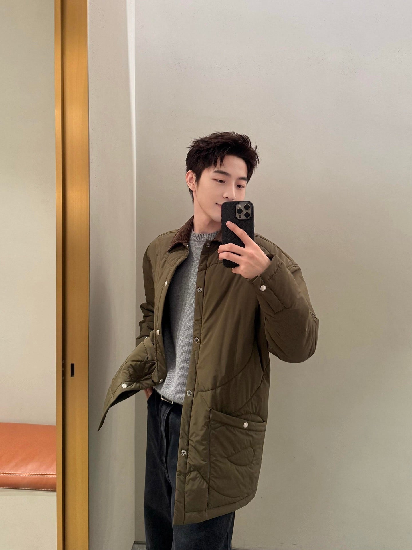 BVG / 로에베 코트