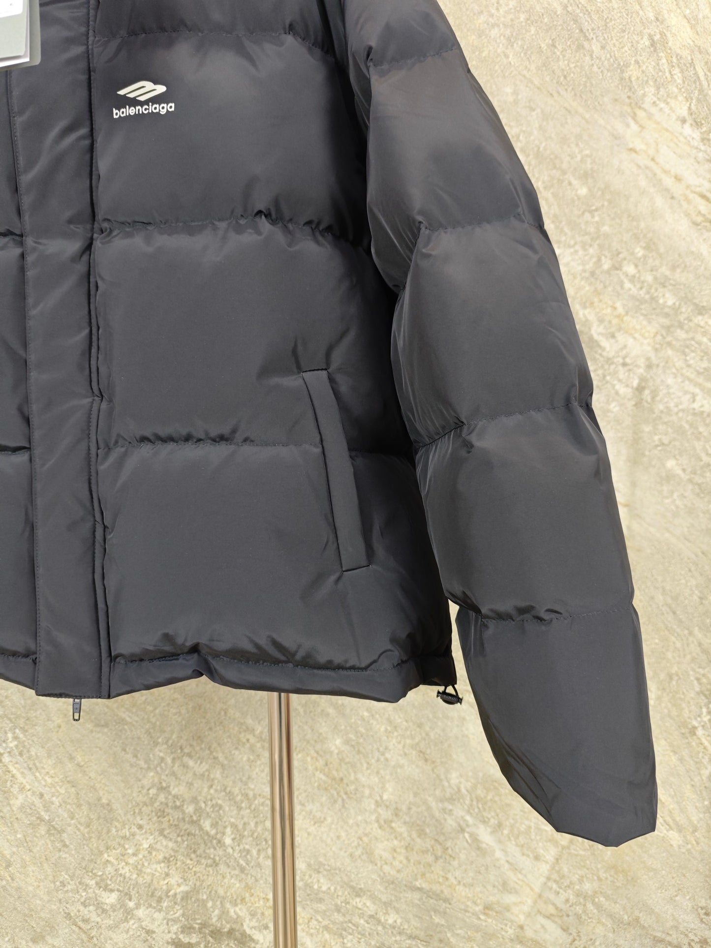 GTR / 발렌시아가 패딩