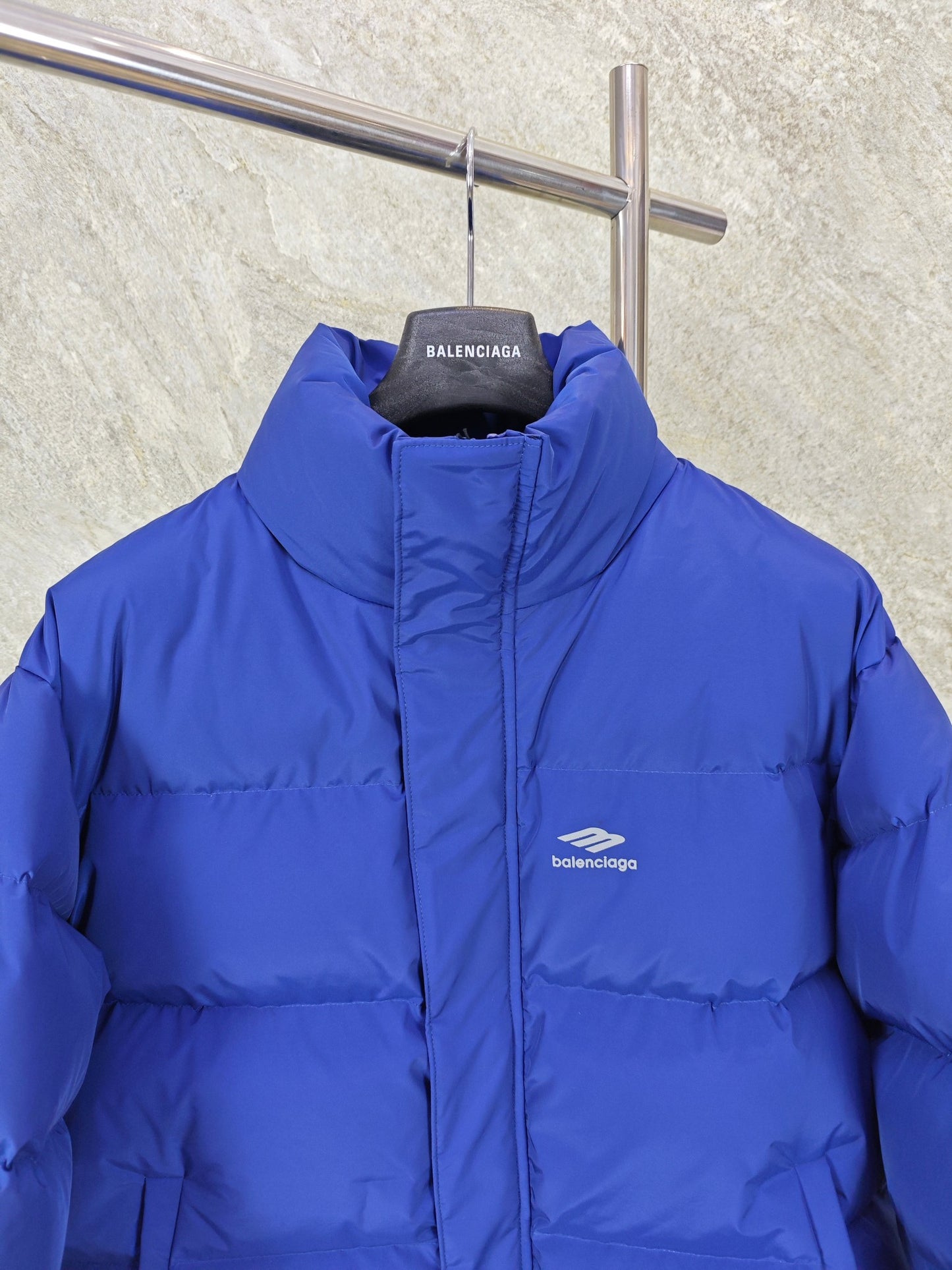 GTR / 발렌시아가 패딩