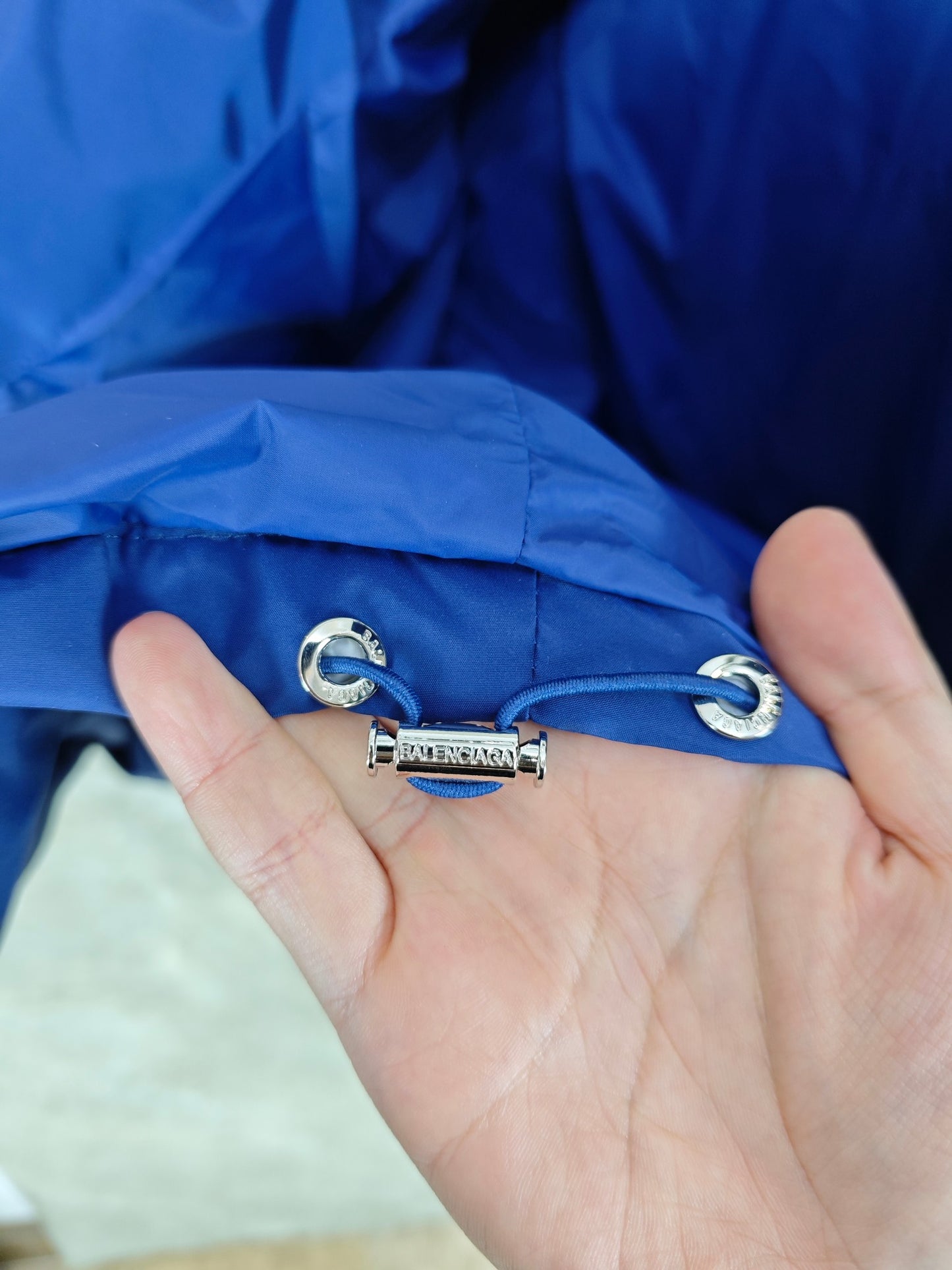 GTR / 발렌시아가 패딩