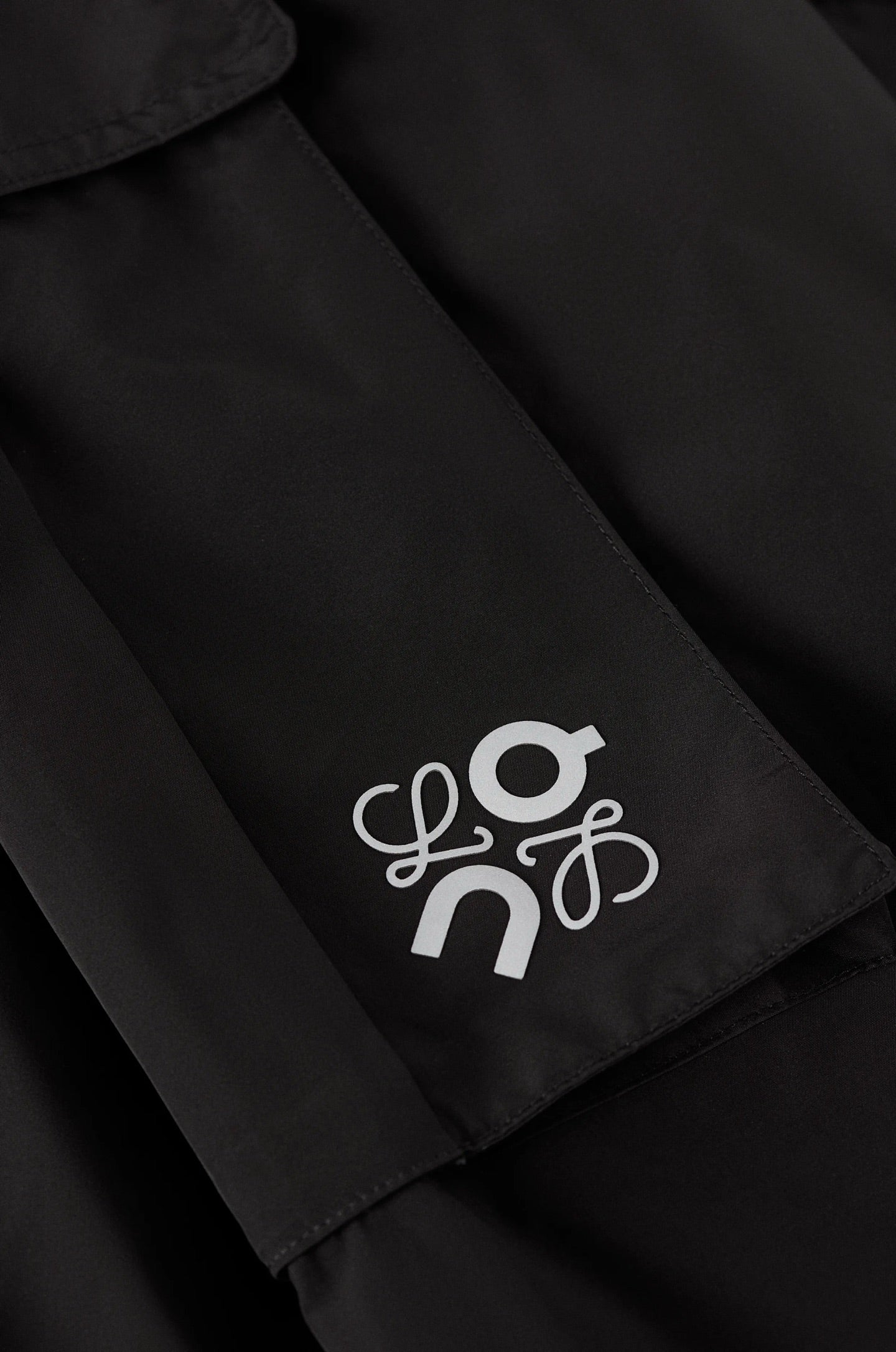 GTR / 로에베 스포츠 롱 팬츠