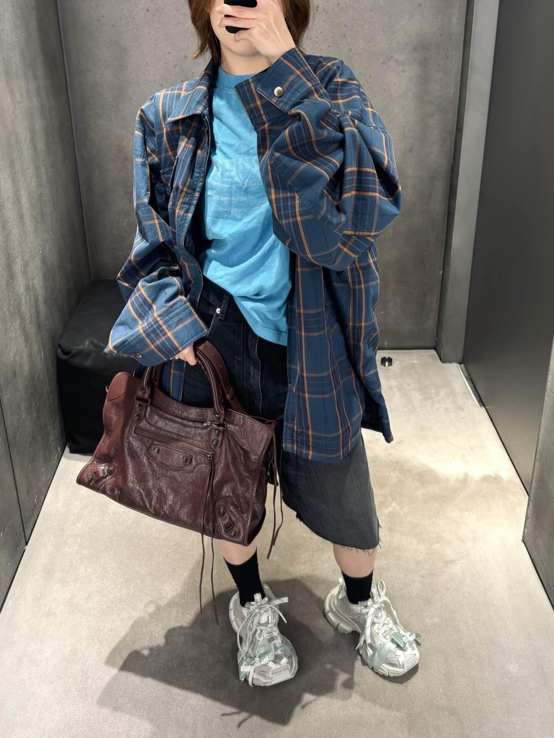 GTR / 발렌시아가 셔츠