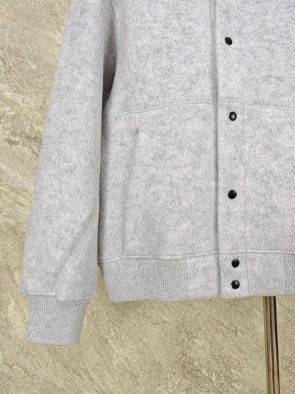 GTR / 발렌시아가 단추판 외투