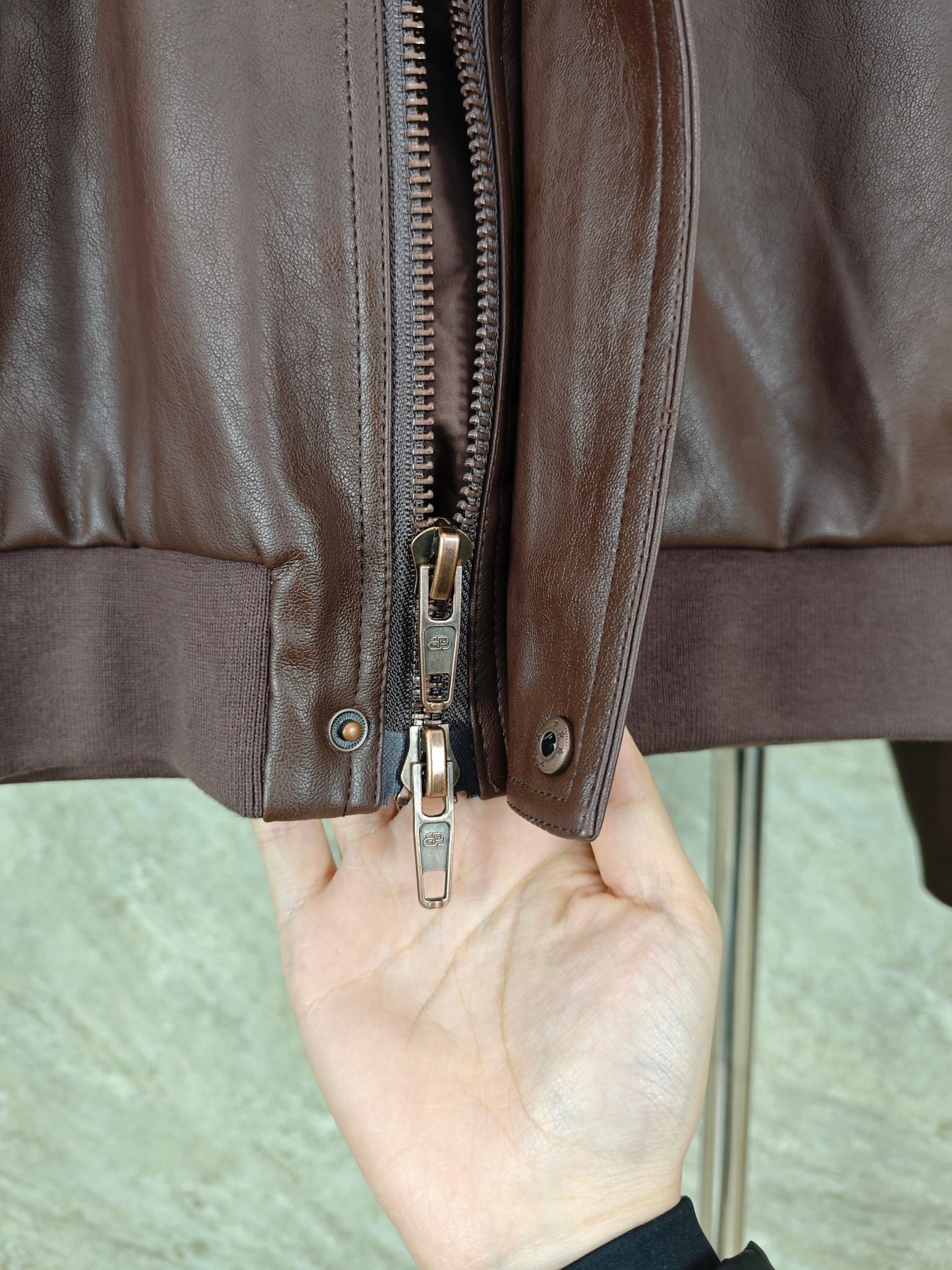 GTR / 발렌시아가 가죽 재킷