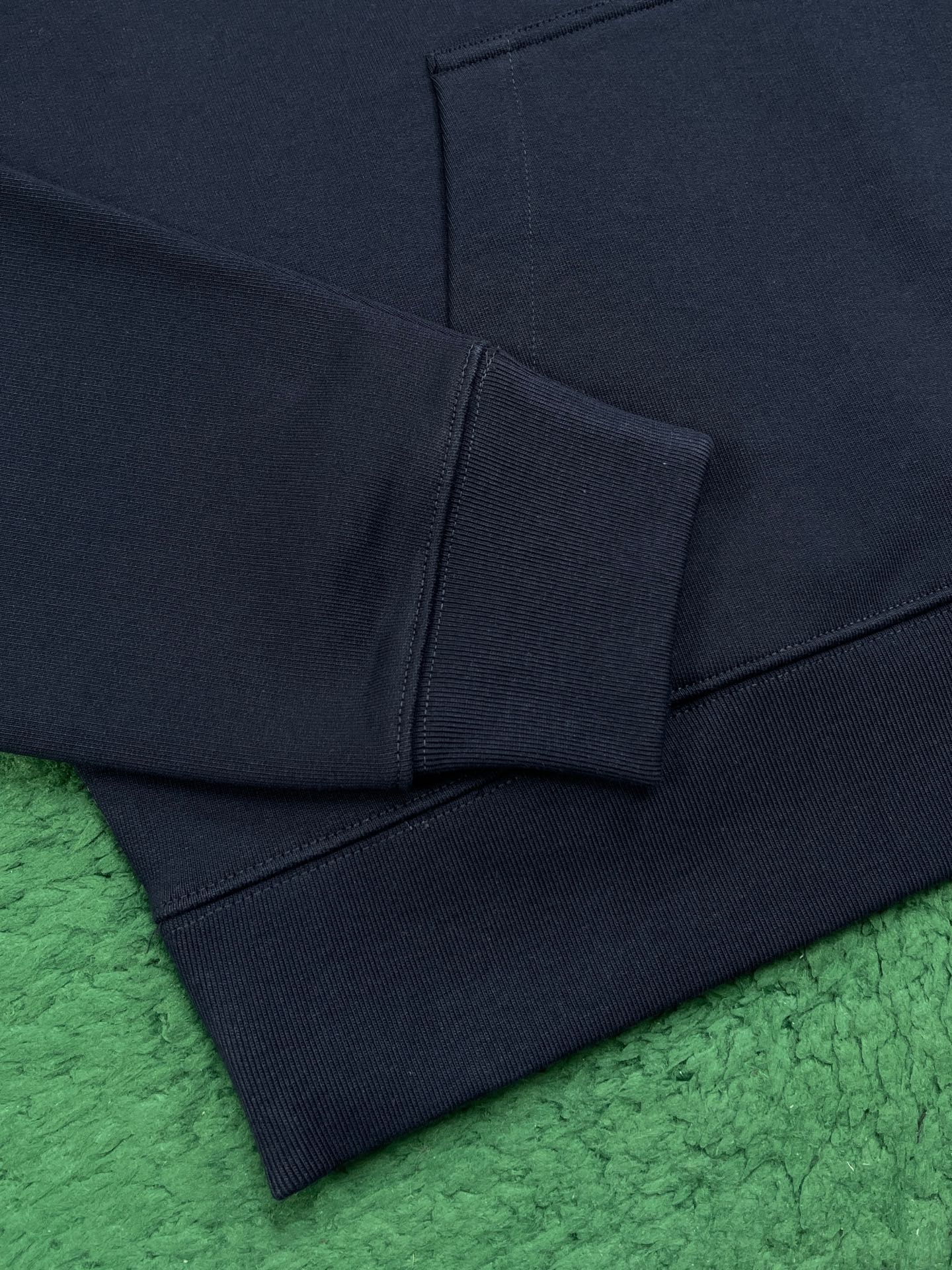 BVG / 버버리 후드티