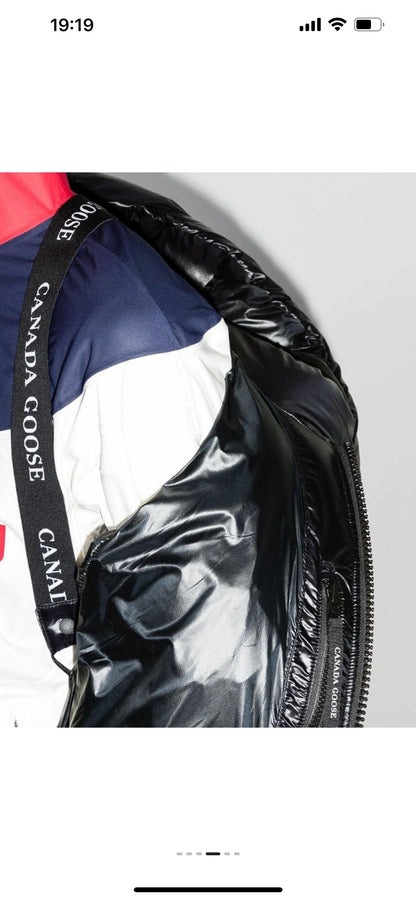 BVG / 캐나다구스 패딩