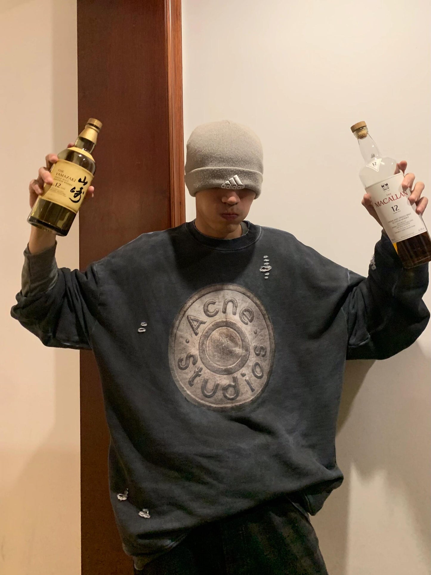 BVG / 아크네스튜디오 후드티