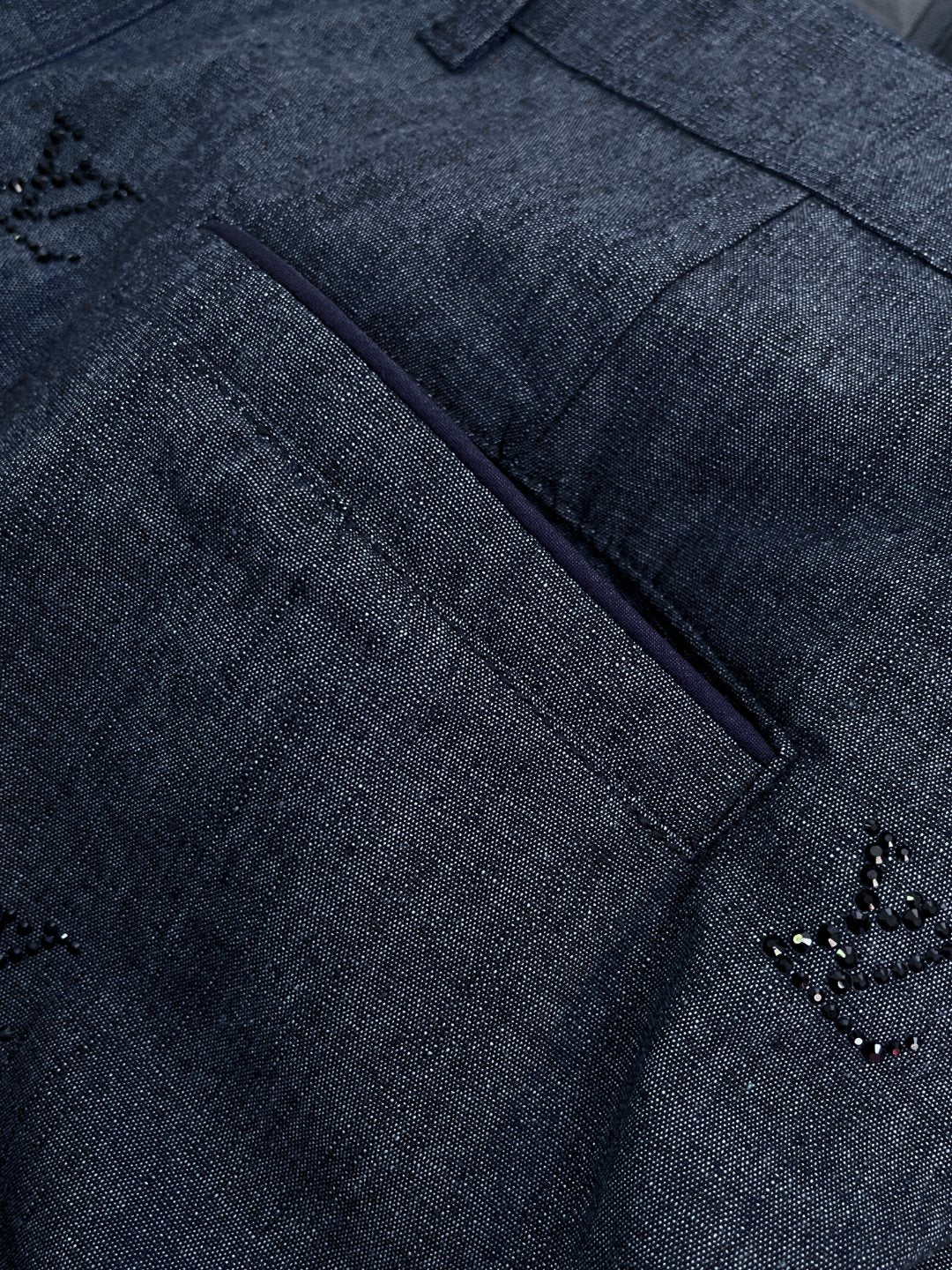 BVG / 루이비통 바지