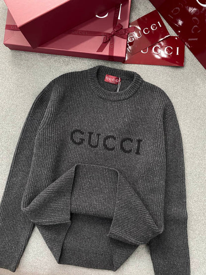 TJ셀러 / 구찌 알파벳 무늬 스웨터