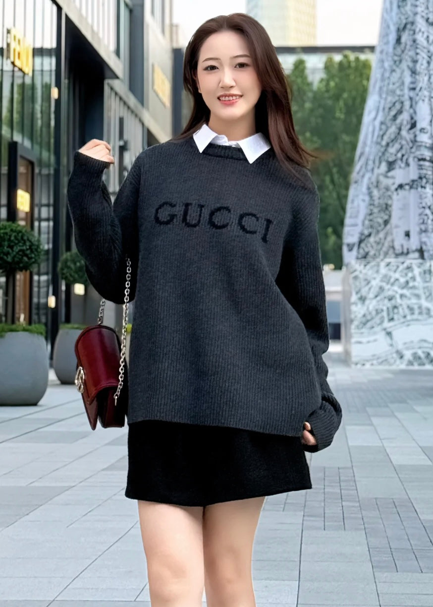 TJ셀러 / 구찌 알파벳 무늬 스웨터