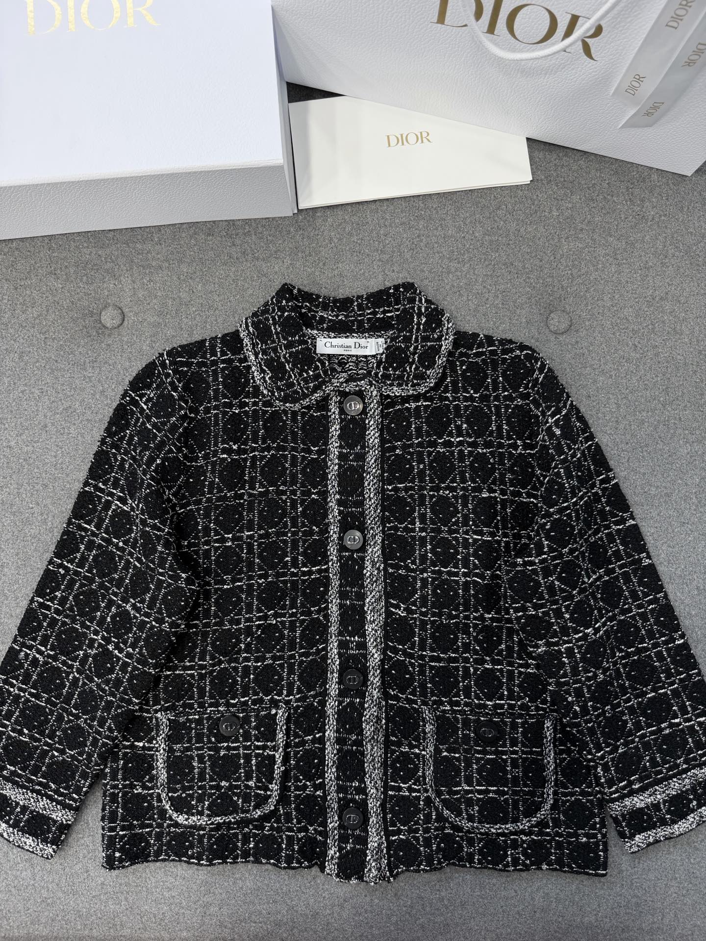 TJ셀러 / 디올 체크무늬 외투