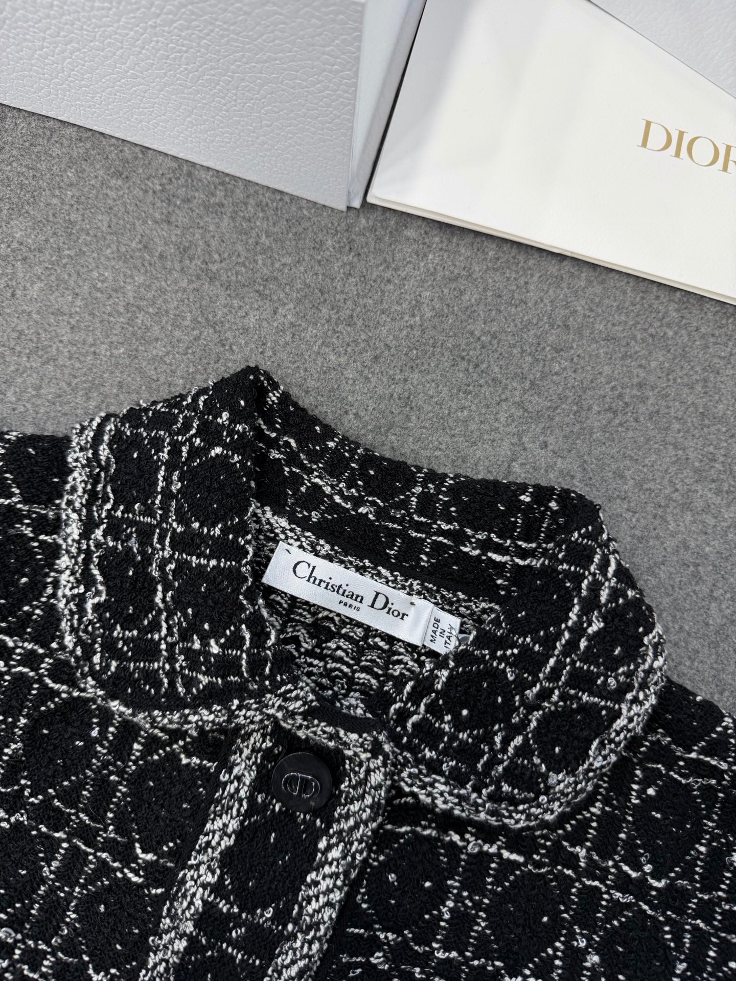 TJ셀러 / 디올 체크무늬 외투