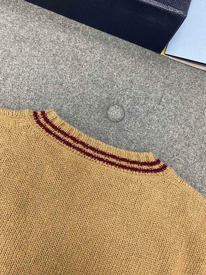 TJ셀러 / 프라다 니트 스웨터