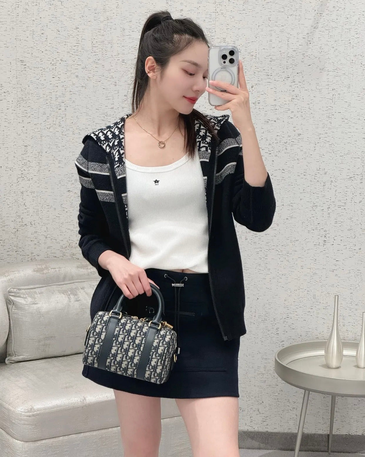 TJ셀러 / 디올 니트 양면 가디건