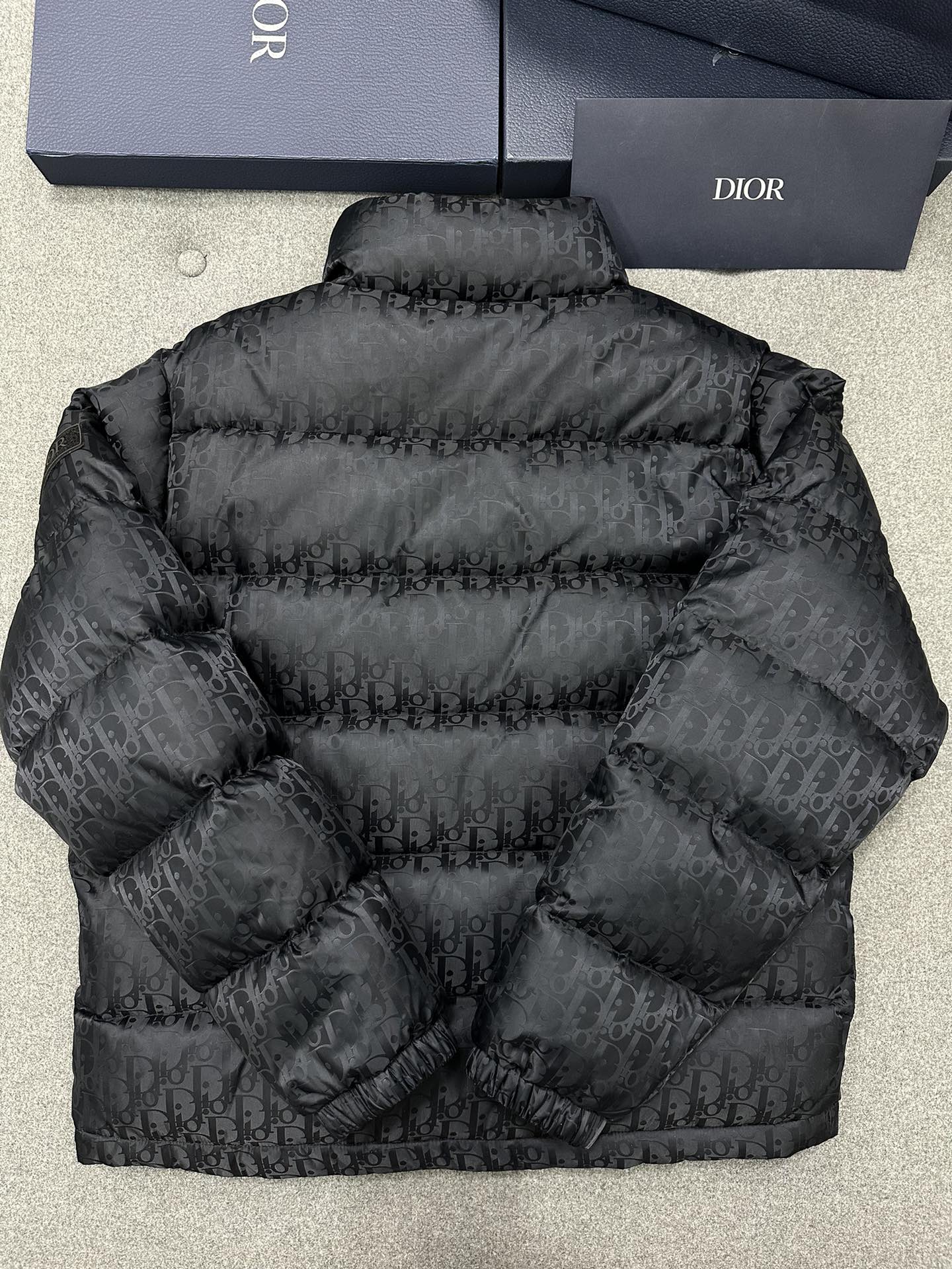 TJ셀러 / 디올 패딩