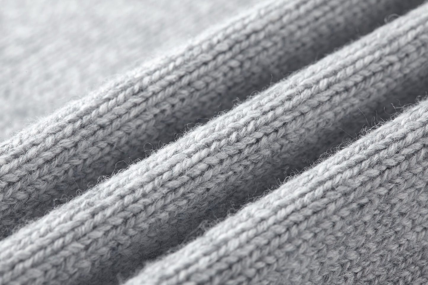 GTR / 루이비통 자카드 스웨터