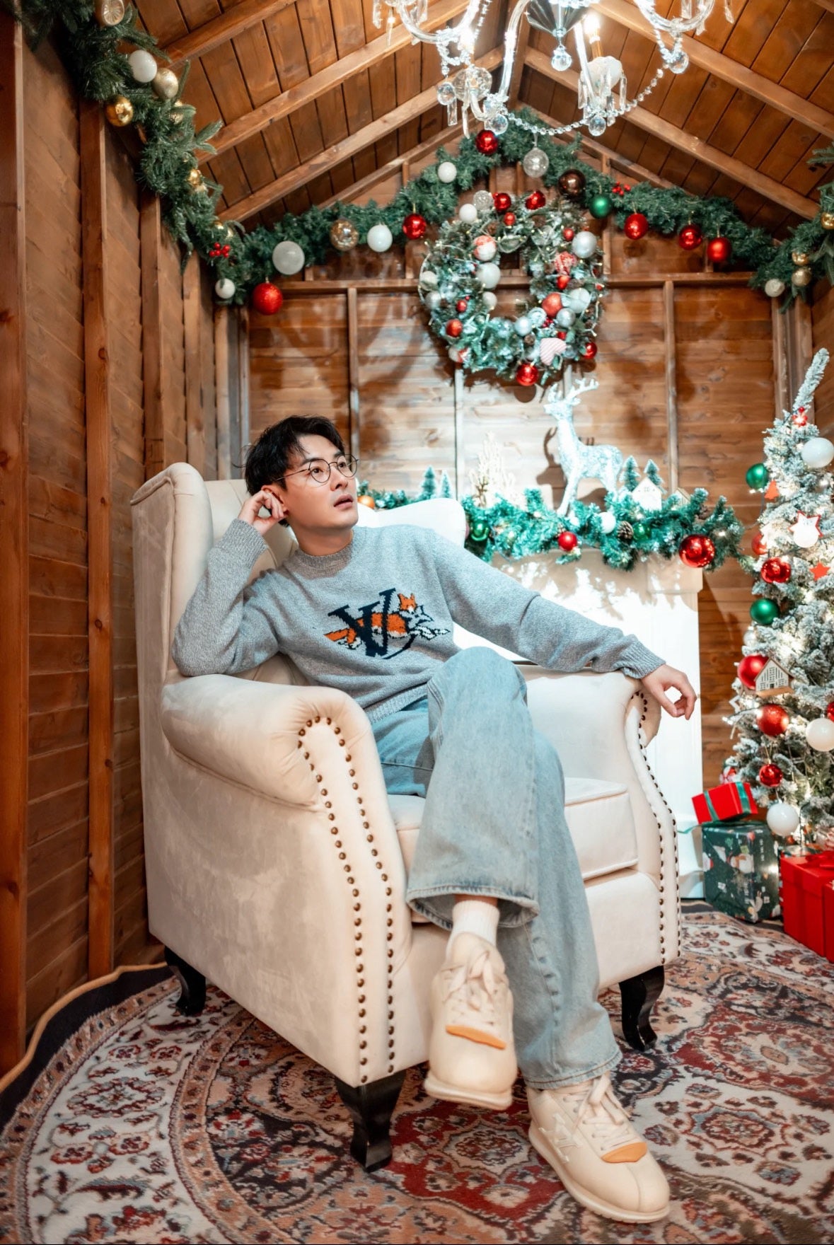 GTR / 루이비통 자카드 스웨터