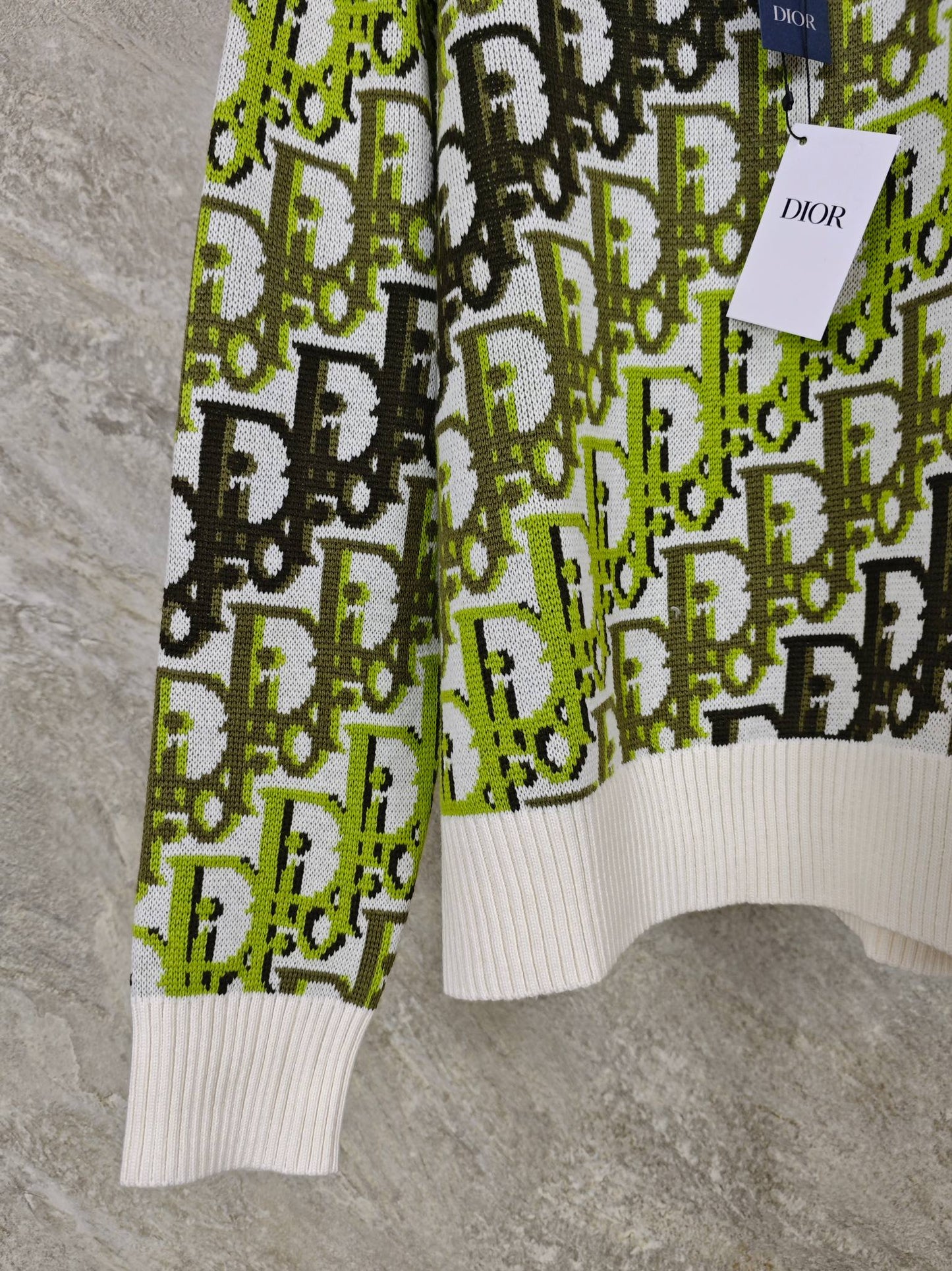 GTR / 디올 라운드 스웨터