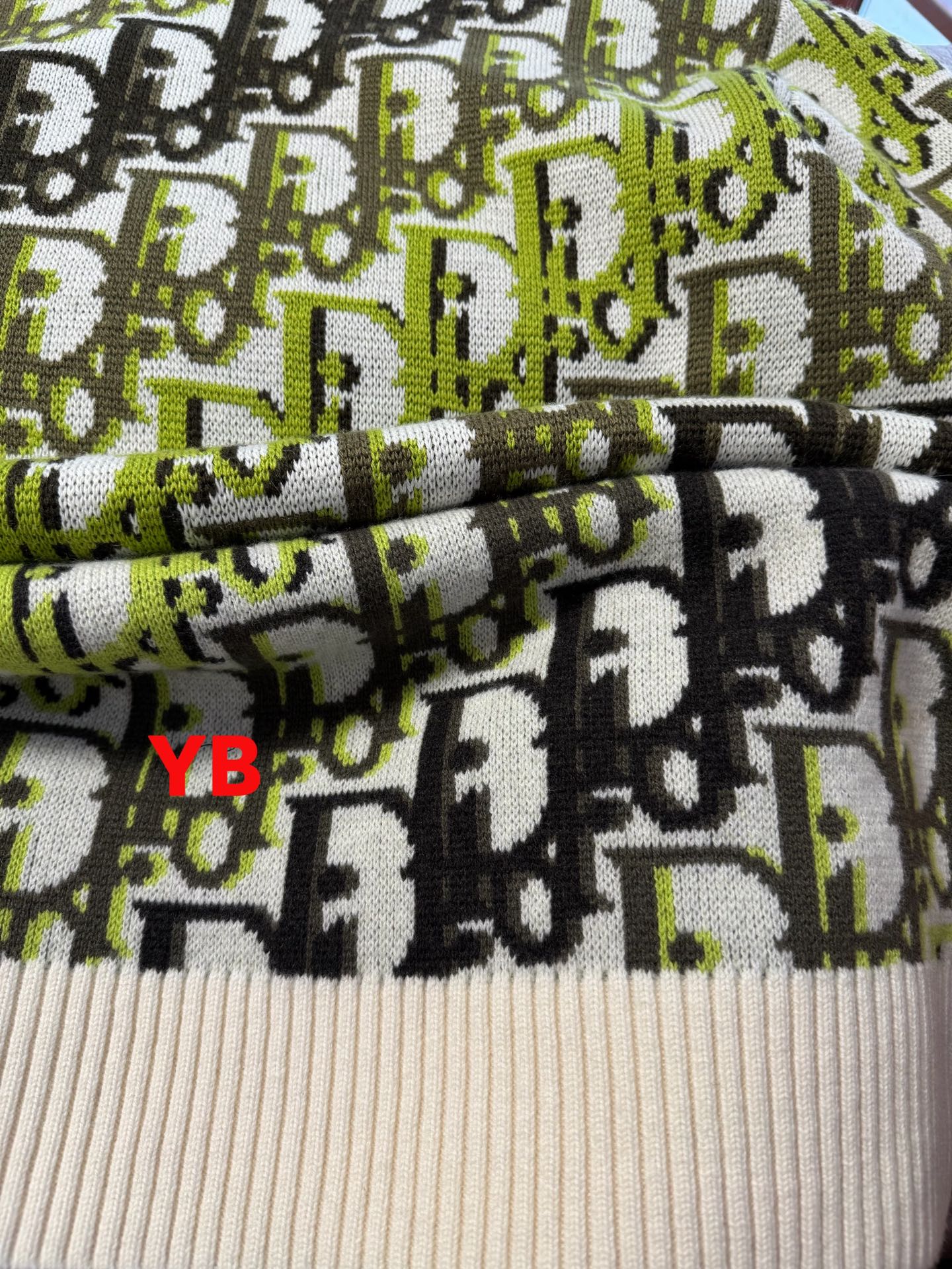 GTR / 디올 라운드 스웨터